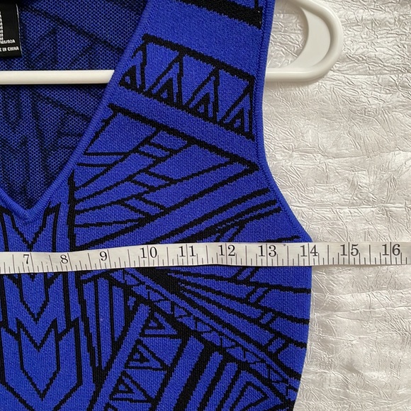 3/$15 Bodycon Sleeveless Stretchy Dress, Size M - Picture 4 of 6